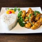 Best Thai Sesame Chicken in Turnersville, NJ